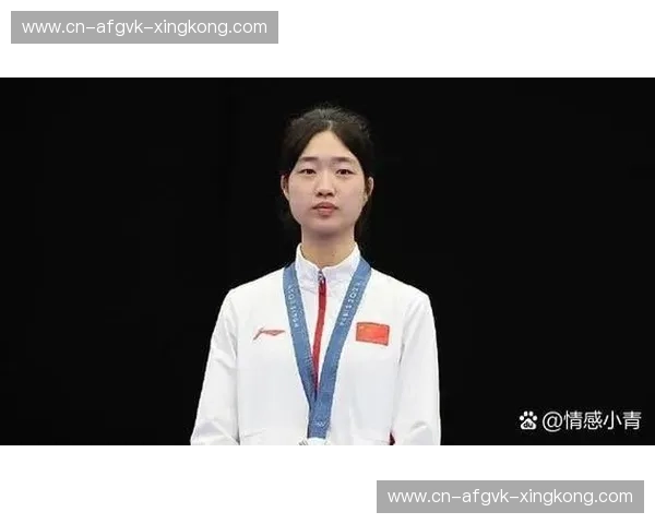 时间冬奥会：雪夜里的秒针与生活的冠军